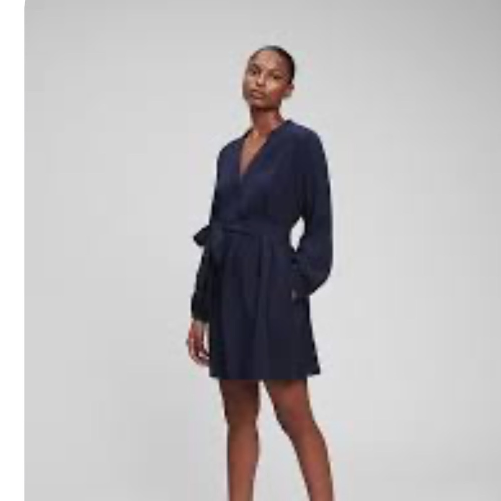 GAP-XL-black- Long Sleeve, V-Neck, tie-waist, cotton weave, above the knee,Dress